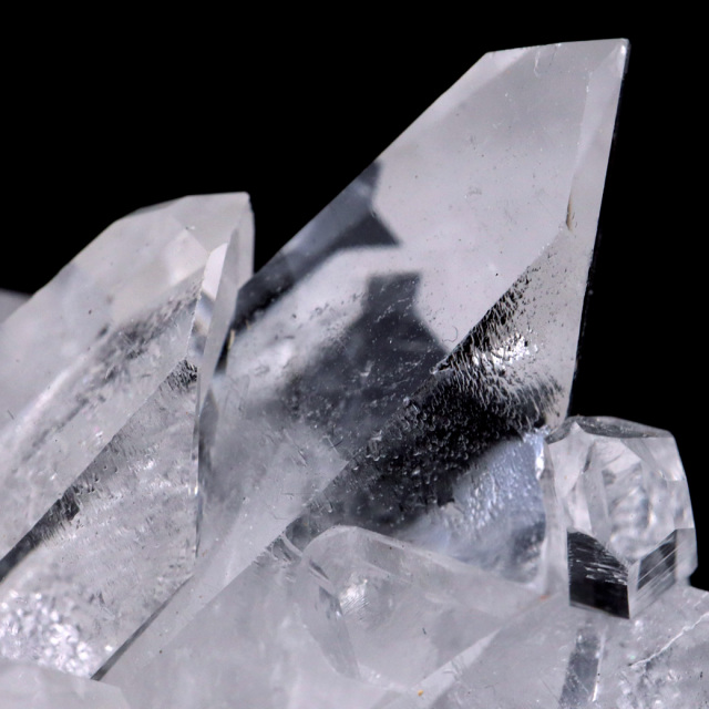 天然 水晶 クラスター 80g ブラジル トマスゴンサガ産 原石 天然石 1点物 パワーストーン クリスタル 結晶 浄化 置き物