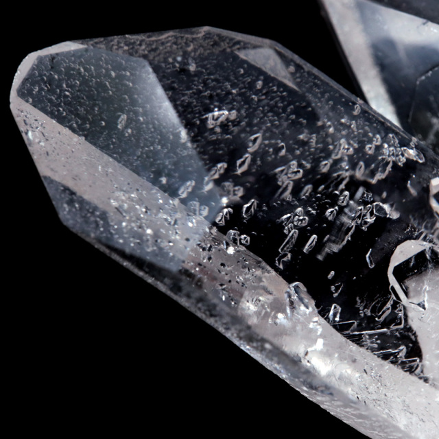 天然 水晶 クラスター 101g ブラジル ゼッカ産 透明感が美しい ゼッカクォーツ 原石 天然石 1点物 パワーストーン クリスタル