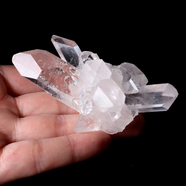 天然 水晶 クラスター 101g ブラジル ゼッカ産 透明感が美しい ゼッカクォーツ 原石 天然石 1点物 パワーストーン クリスタル