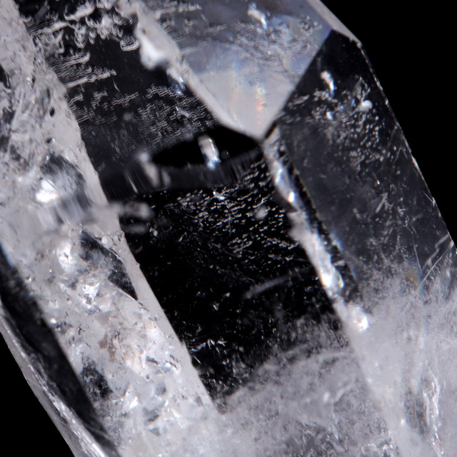 天然 水晶 クラスター 133g ブラジル ゼッカ産 透明感が美しい ゼッカクォーツ 原石 天然石 1点物 パワーストーン クリスタル