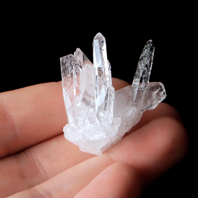 天然 水晶 クラスター ミニ ブラジル ゼッカ産 透明感が美しい ゼッカクォーツ 原石 天然石 1点物 パワーストーン クリスタル