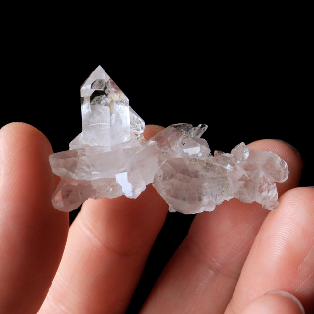 天然 水晶 クラスター ミニ ブラジル ゼッカ産 透明感が美しい ゼッカクォーツ 原石 天然石 1点物 パワーストーン クリスタル