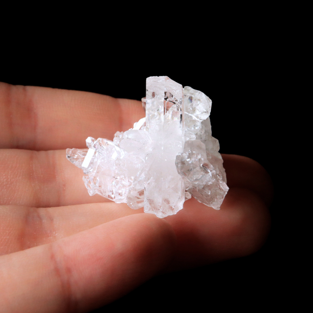 天然 水晶 クラスター ミニ ブラジル ゼッカ産 透明感が美しい ゼッカクォーツ 原石 天然石 1点物 パワーストーン クリスタル