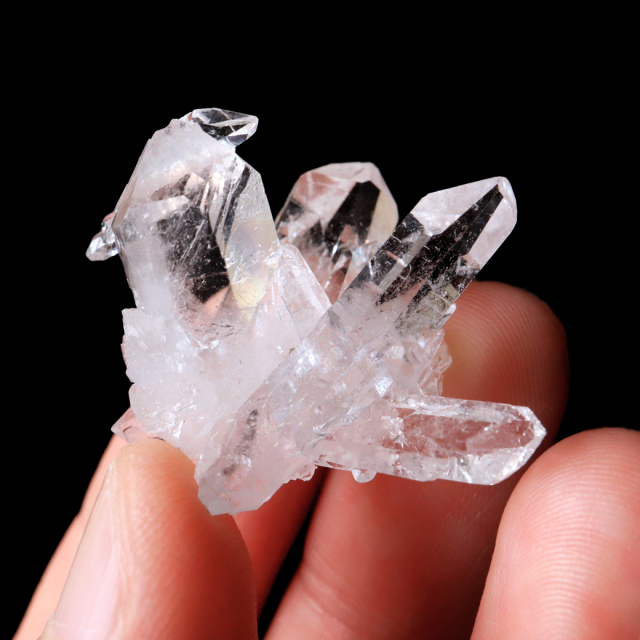 天然 水晶 クラスター ミニ ブラジル ゼッカ産 透明感が美しい ゼッカクォーツ 原石 天然石 1点物 パワーストーン クリスタル