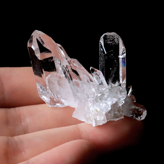 天然 水晶 クラスター ミニ ブラジル ゼッカ産 透明感が美しい ゼッカクォーツ 原石 天然石 1点物 パワーストーン クリスタル