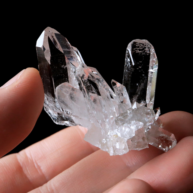天然 水晶 クラスター ミニ ブラジル ゼッカ産 透明感が美しい ゼッカクォーツ 原石 天然石 1点物 パワーストーン クリスタル