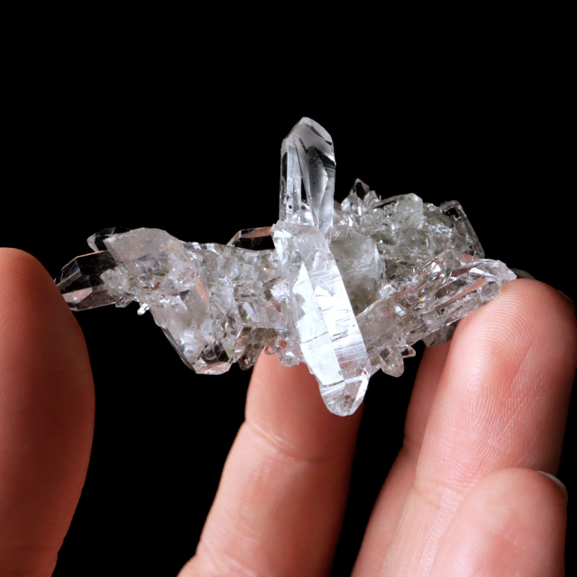 天然 水晶 クラスター ミニ ブラジル ゼッカ産 透明感が美しい ゼッカクォーツ 原石 天然石 1点物 パワーストーン クリスタル