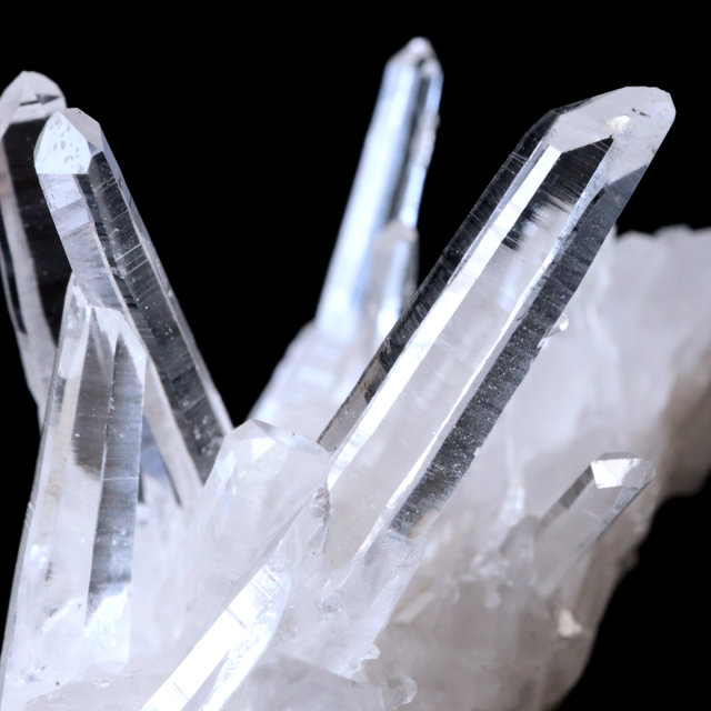 天然 水晶 クラスター 四川省産 原石 天然石 1点物 パワーストーン クリスタル 浄化 空間 自然石 結晶 鉱物 ポイント ヒーリング crystal