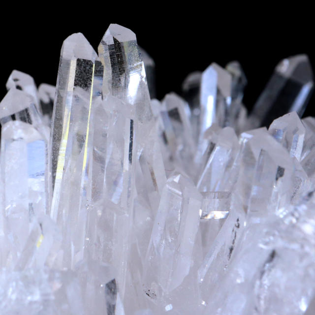 天然 水晶 クラスター 四川省産 原石 天然石 1点物 パワーストーン クリスタル 浄化 空間 自然石 結晶 鉱物 ポイント ヒーリング crystal