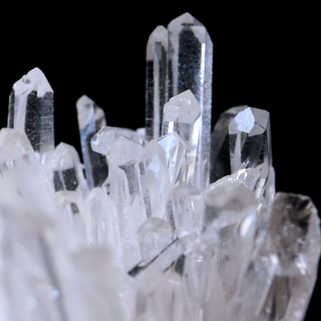天然 水晶 クラスター 四川省産 原石 天然石 1点物 パワーストーン クリスタル 浄化 空間 自然石 結晶 鉱物 ポイント ヒーリング crystal