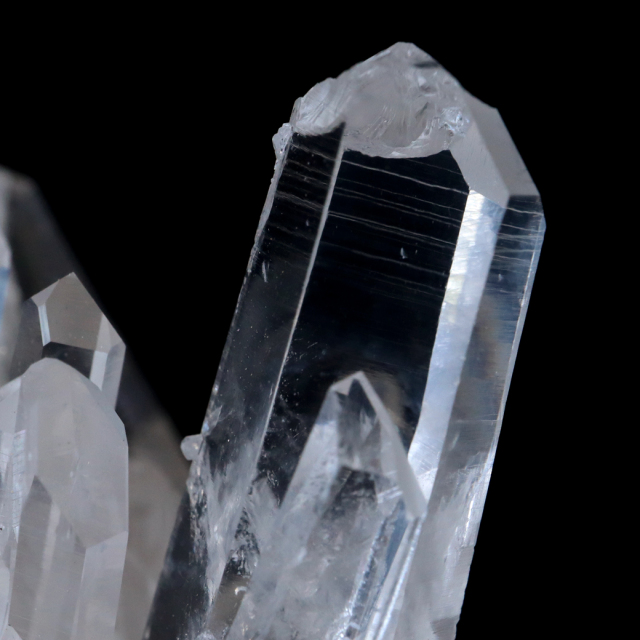 天然 水晶 クラスター 四川省産 原石 天然石 1点物 パワーストーン クリスタル 浄化 空間 自然石 結晶 鉱物 ポイント ヒーリング crystal