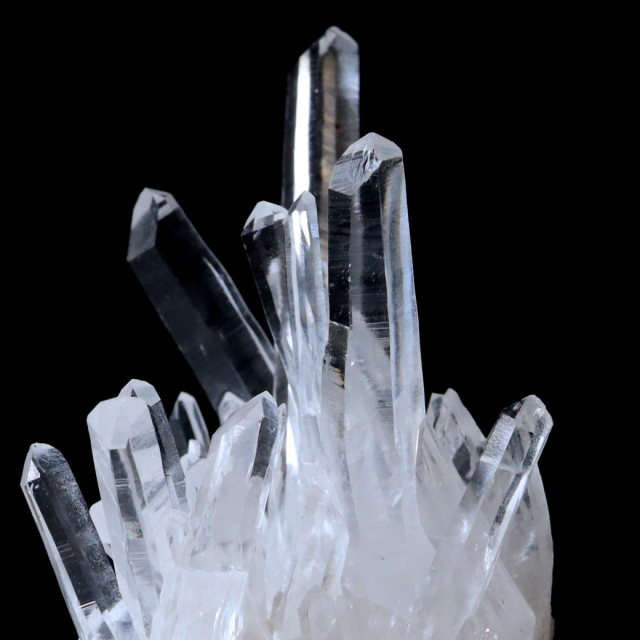 天然 水晶 クラスター 四川省産 原石 天然石 1点物 パワーストーン クリスタル 浄化 空間 自然石 結晶 鉱物 ポイント ヒーリング crystal