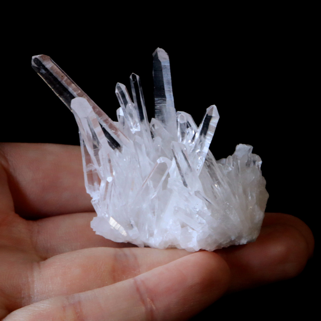 天然 水晶 クラスター 四川省産 原石 天然石 1点物 パワーストーン クリスタル 浄化 空間 自然石 結晶 鉱物 ポイント ヒーリング crystal
