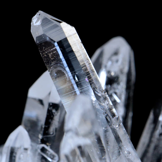 天然 水晶 クラスター 四川省産 原石 天然石 1点物 パワーストーン クリスタル 浄化 空間 自然石 結晶 鉱物 ポイント ヒーリング crystal