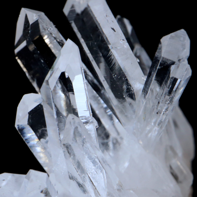 天然 水晶 クラスター 四川省産 原石 天然石 1点物 パワーストーン クリスタル 浄化 空間 自然石 結晶 鉱物 ポイント ヒーリング crystal