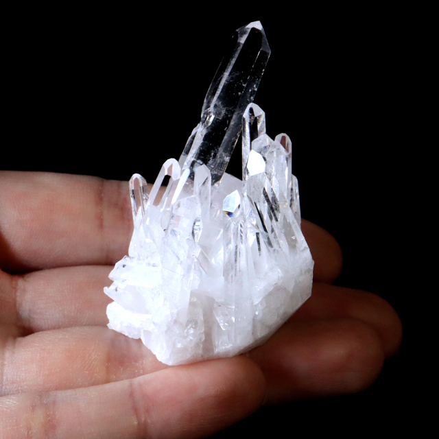 天然 水晶 クラスター 四川省産 原石 天然石 1点物 パワーストーン クリスタル 浄化 空間 自然石 結晶 鉱物 ポイント ヒーリング crystal