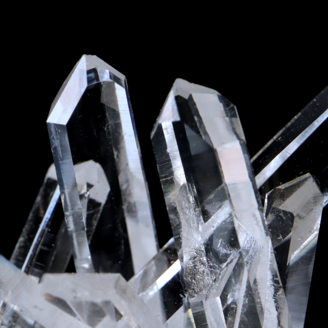 天然 水晶 クラスター 四川省産 原石 天然石 1点物 パワーストーン クリスタル 浄化 空間 自然石 結晶 鉱物 ポイント ヒーリング crystal