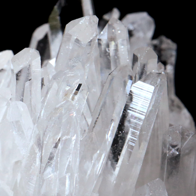 天然 水晶 クラスター 四川省産 原石 天然石 1点物 パワーストーン クリスタル 浄化 空間 自然石 結晶 鉱物 ポイント ヒーリング crystal