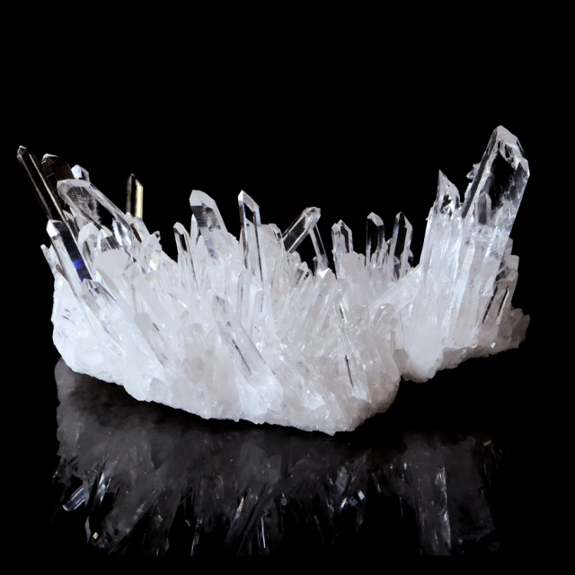 天然 水晶 クラスター 四川省産 原石 天然石 1点物 パワーストーン クリスタル 浄化 空間 自然石 結晶 鉱物 ポイント ヒーリング crystal