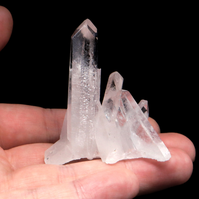 天然 水晶 クラスター ブラジル ゼッカ産 透明感が美しい ゼッカクォーツ 原石 天然石 1点物 パワーストーン