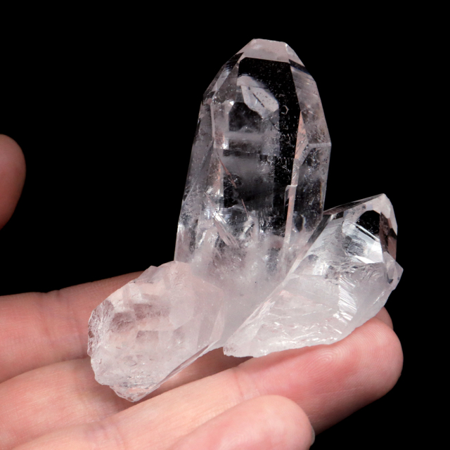 天然 水晶 クラスター ブラジル ゼッカ産 透明感が美しい ゼッカクォーツ 原石 天然石 1点物 パワーストーン