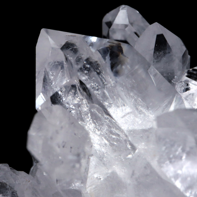 天然 水晶 クラスター ブラジル ゼッカ産 透明感が美しい ゼッカクォーツ 原石 天然石 1点物 パワーストーン
