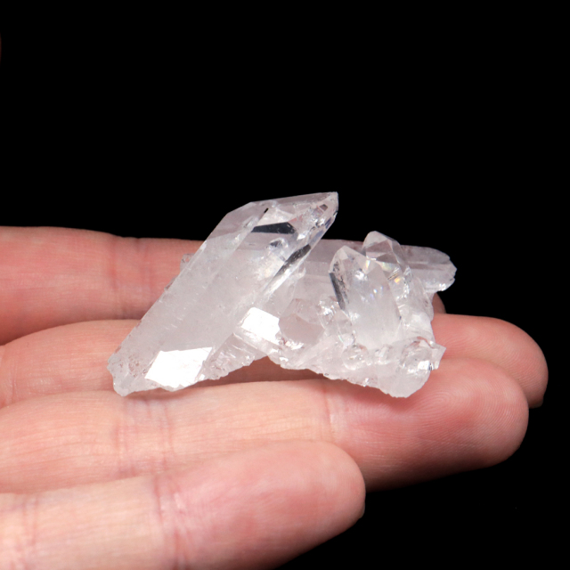 天然 水晶 クラスター ブラジル ゼッカ産 透明感が美しい ゼッカクォーツ 原石 天然石 1点物 パワーストーン