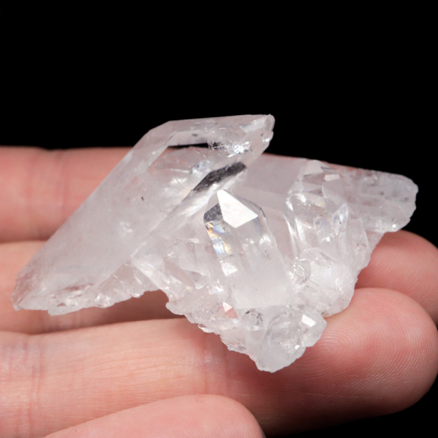天然 水晶 クラスター ブラジル ゼッカ産 透明感が美しい ゼッカクォーツ 原石 天然石 1点物 パワーストーン