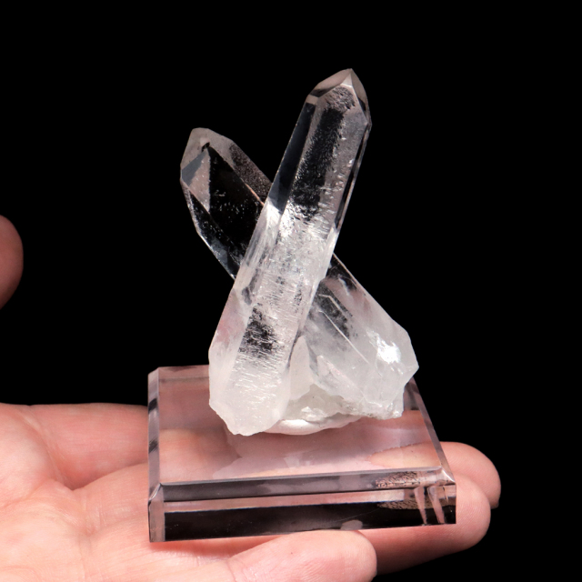 天然 水晶 クラスター ブラジル ゼッカ産 透明感が美しい ゼッカクォーツ 原石 天然石 1点物 パワーストーン