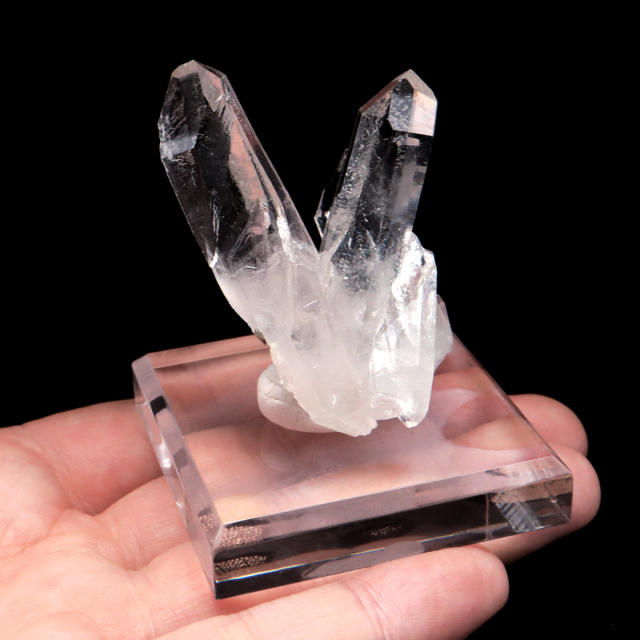 天然 水晶 クラスター ブラジル ゼッカ産 透明感が美しい ゼッカクォーツ 原石 天然石 1点物 パワーストーン