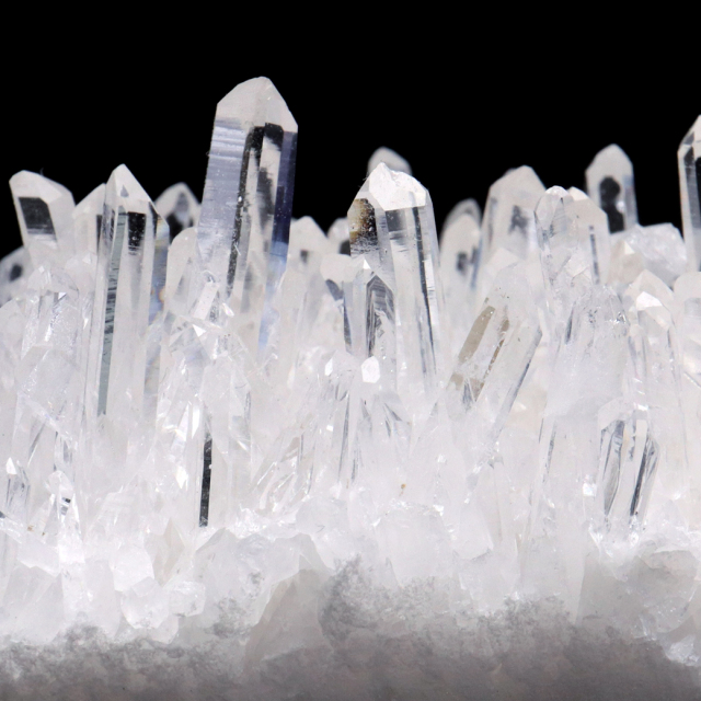 天然 水晶 クラスター 四川省産 原石 天然石 1点物 パワーストーン クリスタル 浄化 空間 自然石 結晶 鉱物 ポイント ヒーリング crystal