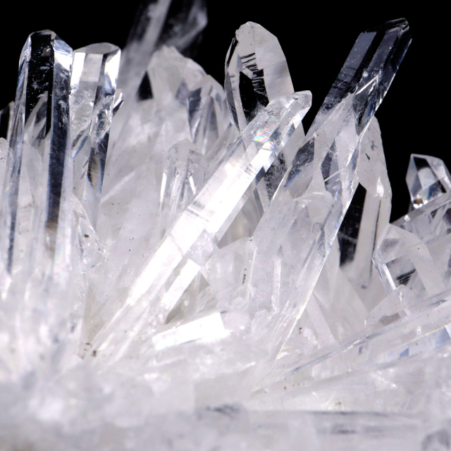 天然 水晶 クラスター 四川省産 原石 天然石 1点物 パワーストーン クリスタル 浄化 空間 自然石 結晶 鉱物 ポイント ヒーリング crystal
