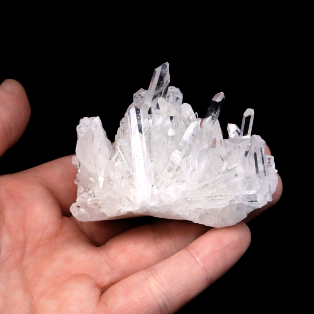 天然 水晶 クラスター 四川省産 原石 天然石 1点物 パワーストーン クリスタル 浄化 空間 自然石 結晶 鉱物 ポイント ヒーリング crystal