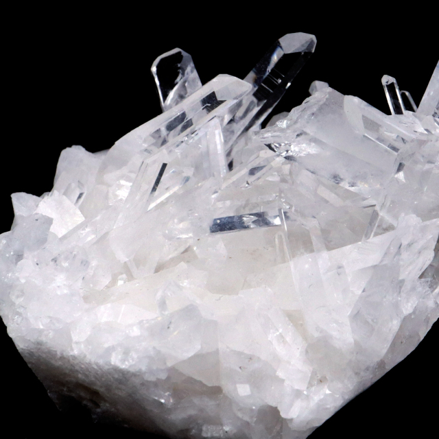 天然 水晶 クラスター 四川省産 原石 天然石 1点物 パワーストーン クリスタル 浄化 空間 自然石 結晶 鉱物 ポイント ヒーリング crystal