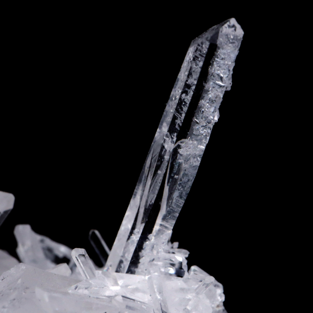天然 水晶 クラスター 四川省産 原石 天然石 1点物 パワーストーン クリスタル 浄化 空間 自然石 結晶 鉱物 ポイント ヒーリング crystal