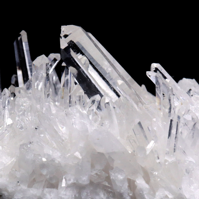 天然 水晶 クラスター 四川省産 原石 天然石 1点物 パワーストーン クリスタル 浄化 空間 自然石 結晶 鉱物 ポイント ヒーリング crystal