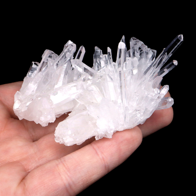 天然 水晶 クラスター 四川省産 原石 天然石 1点物 パワーストーン クリスタル 浄化 空間 自然石 結晶 鉱物 ポイント ヒーリング crystal