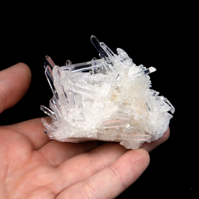 天然 水晶 クラスター 四川省産 原石 天然石 1点物 パワーストーン クリスタル 浄化 空間 自然石 結晶 鉱物 ポイント ヒーリング crystal