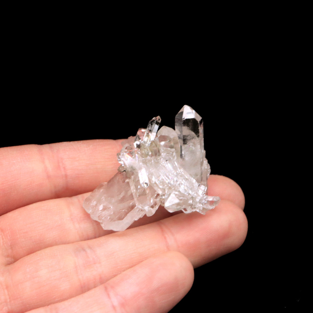天然 水晶 クラスター ミニ ブラジル ゼッカ産 透明感が美しい ゼッカクォーツ 原石 天然石 1点物 パワーストーン クリスタル 結晶 浄化