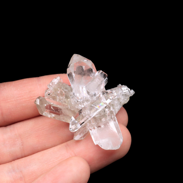 天然 水晶 クラスター ミニ ブラジル ゼッカ産 透明感が美しい ゼッカクォーツ 原石 天然石 1点物 パワーストーン クリスタル 結晶 浄化