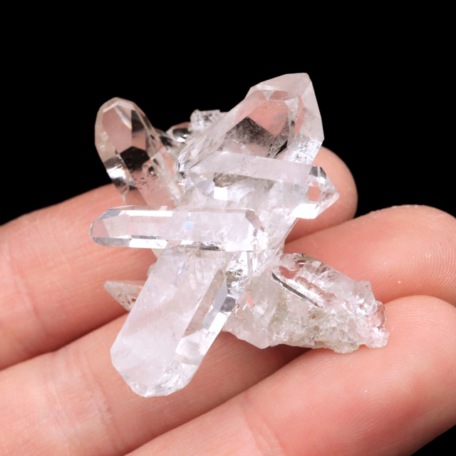 天然 水晶 クラスター ミニ ブラジル ゼッカ産 透明感が美しい ゼッカクォーツ 原石 天然石 1点物 パワーストーン クリスタル 結晶 浄化