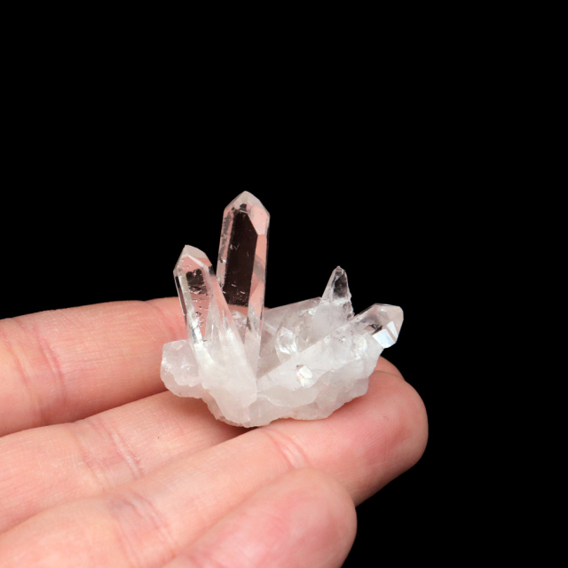 天然 水晶 クラスター ミニ ブラジル ゼッカ産 透明感が美しい ゼッカクォーツ 原石 天然石 1点物 パワーストーン クリスタル 結晶 浄化