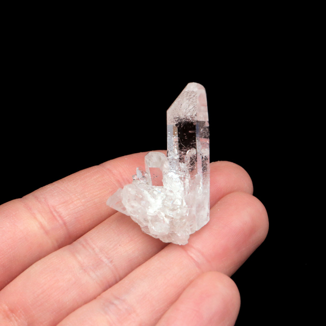 天然 水晶 クラスター ミニ ブラジル ゼッカ産 透明感が美しい ゼッカクォーツ 原石 天然石 1点物 パワーストーン クリスタル 結晶 浄化