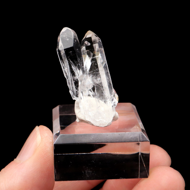 天然 水晶 クラスター ミニ ブラジル ゼッカ産 透明感が美しい ゼッカクォーツ 原石 天然石 1点物 パワーストーン クリスタル 結晶 浄化