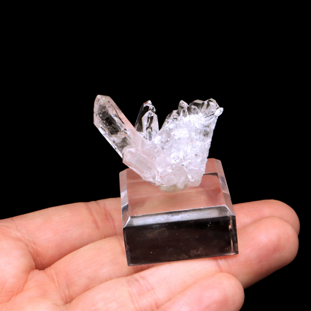 天然 水晶 クラスター ミニ ブラジル ゼッカ産 透明感が美しい ゼッカクォーツ 原石 天然石 1点物 パワーストーン クリスタル 結晶 浄化