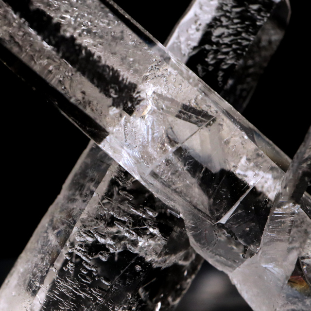 天然 水晶 クラスター ミニ 23g 台座付き ブラジル ゼッカ産 透明感が