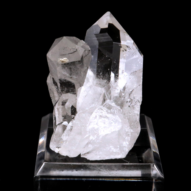 天然 水晶 クラスター ミニ 34g 台座付き ブラジル ゼッカ産 透明感が