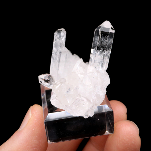 天然 水晶 クラスター ミニ ブラジル ゼッカ産 透明感が美しい ゼッカクォーツ 原石 天然石 1点物 パワーストーン クリスタル 結晶 浄化