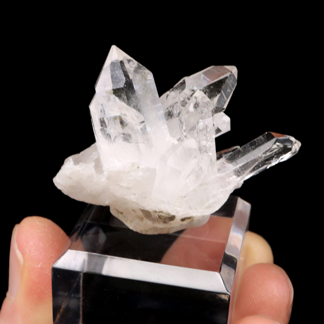 天然 水晶 クラスター ミニ ブラジル ゼッカ産 透明感が美しい ゼッカクォーツ 原石 天然石 1点物 パワーストーン クリスタル 結晶 浄化