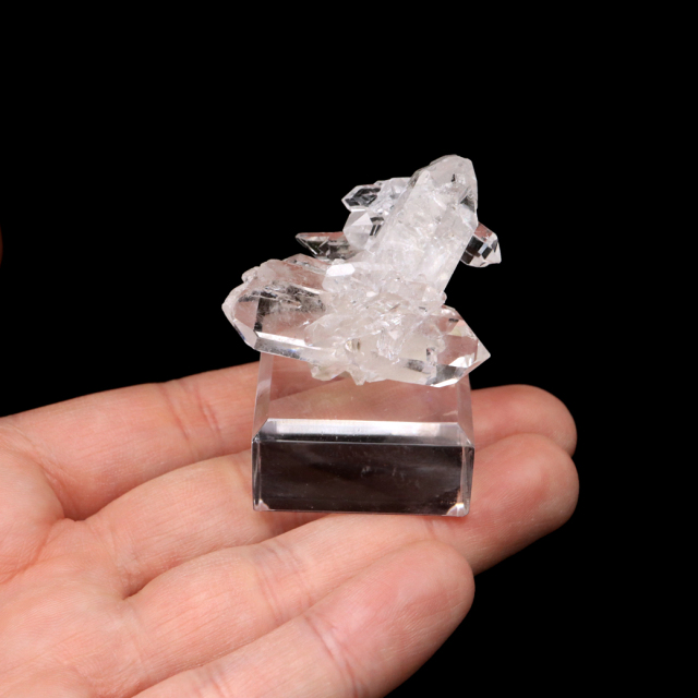 天然 水晶 クラスター ミニ ブラジル ゼッカ産 透明感が美しい ゼッカクォーツ 原石 天然石 1点物 パワーストーン クリスタル 結晶 浄化